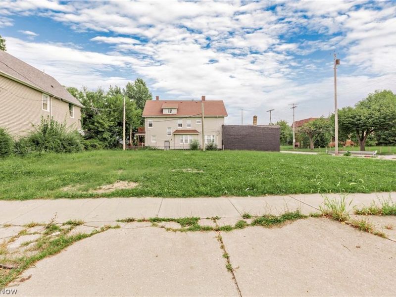 14505 Woodworth Road, Cleveland, OH 44112 Photo 4