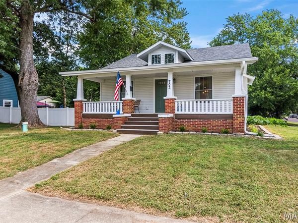 702 N Franklin Street , Litchfield, IL 62056