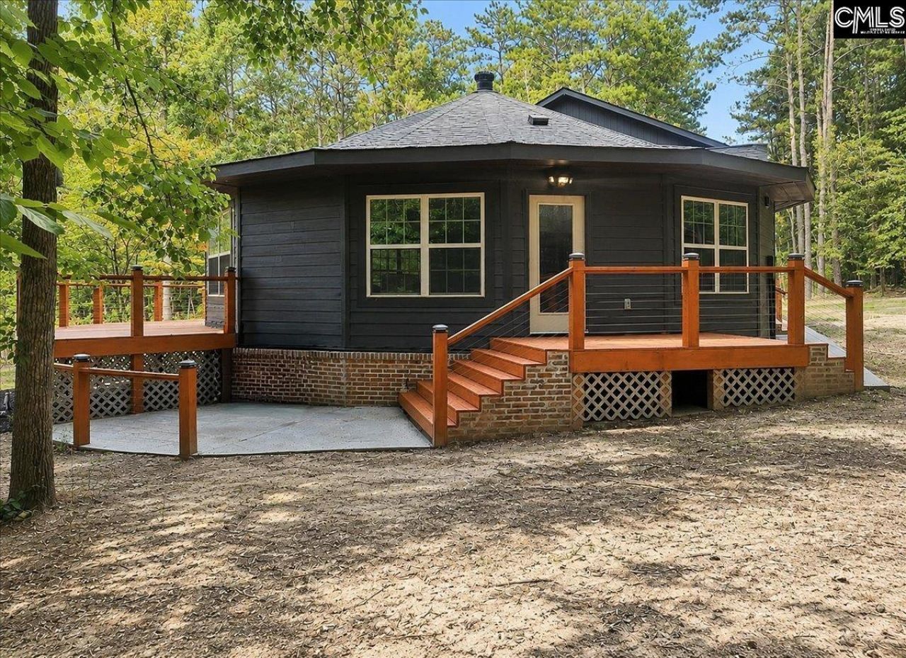 401 Pine Grove Road  Photo 11
