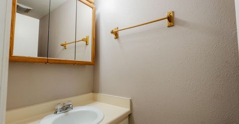 70 Smithridge Park, Reno, NV 89502 Photo
