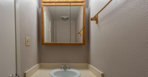 70 Smithridge Park, Reno, NV 89502 Photo