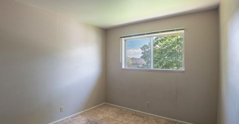 70 Smithridge Park, Reno, NV 89502 Photo