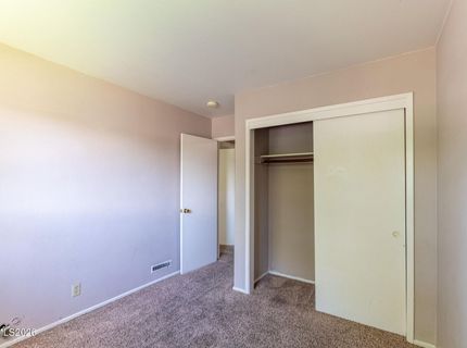 70 Smithridge Park, Reno, NV 89502 Photo