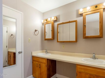 70 Smithridge Park, Reno, NV 89502 Photo