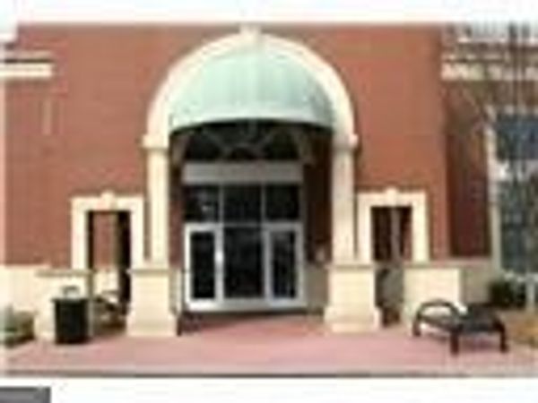 3820 Roswell Road NE, Unit 412, Atlanta, GA 30342