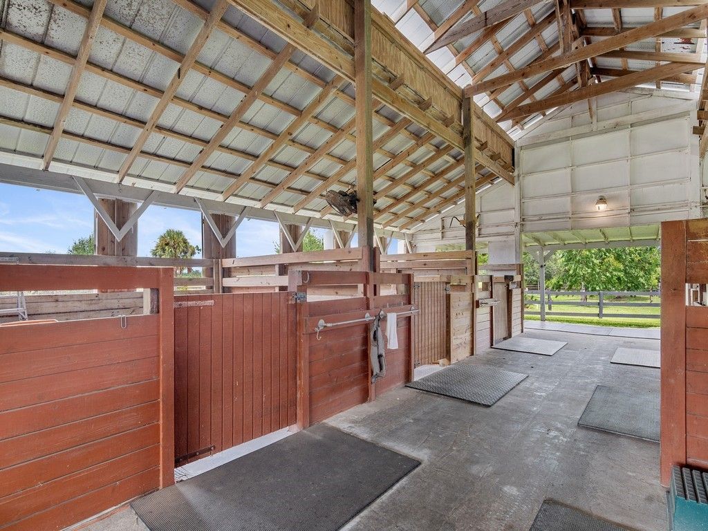 8340 65th Street, Vero Beach, FL 32967 Photo