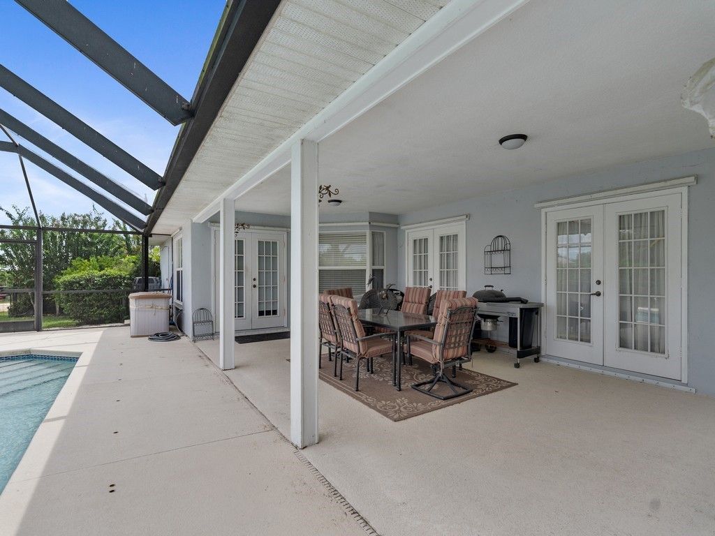 8340 65th Street, Vero Beach, FL 32967 Photo