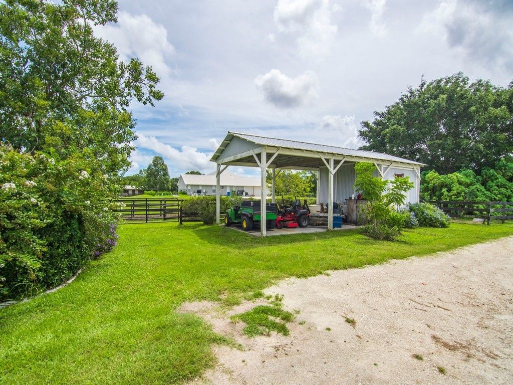 8340 65th Street, Vero Beach, FL 32967 Photo