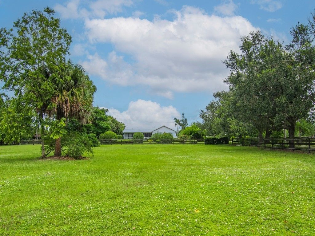 8340 65th Street, Vero Beach, FL 32967 Photo