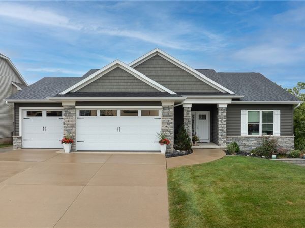 4812 Harvest Court SW, Cedar Rapids, IA 52404