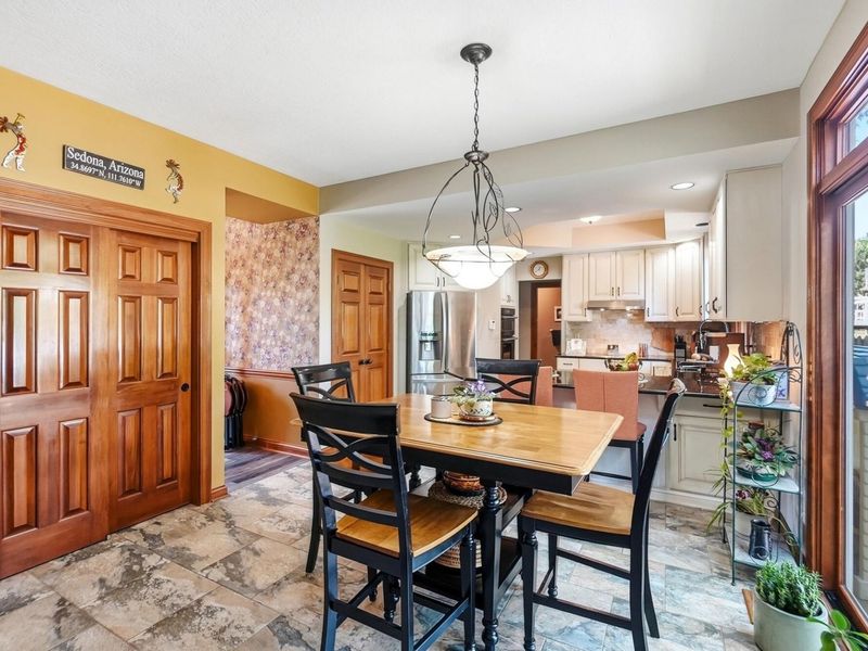 3819 Waverly Place Drive, Lewis Center, OH 43035 Photo 12