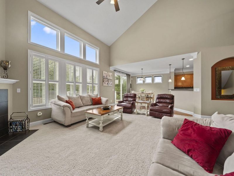 221 Fox Glen Drive E, Pickerington, OH 43147 Photo 14
