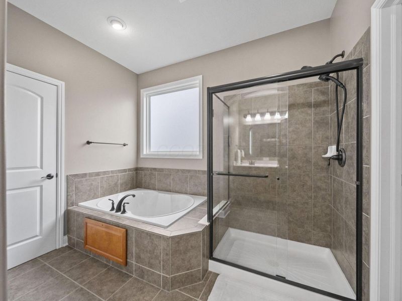 221 Fox Glen Drive E, Pickerington, OH 43147 Photo 22