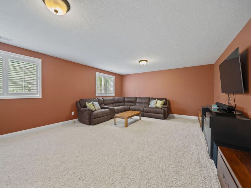 221 Fox Glen Drive E, Pickerington, OH 43147 Photo 33