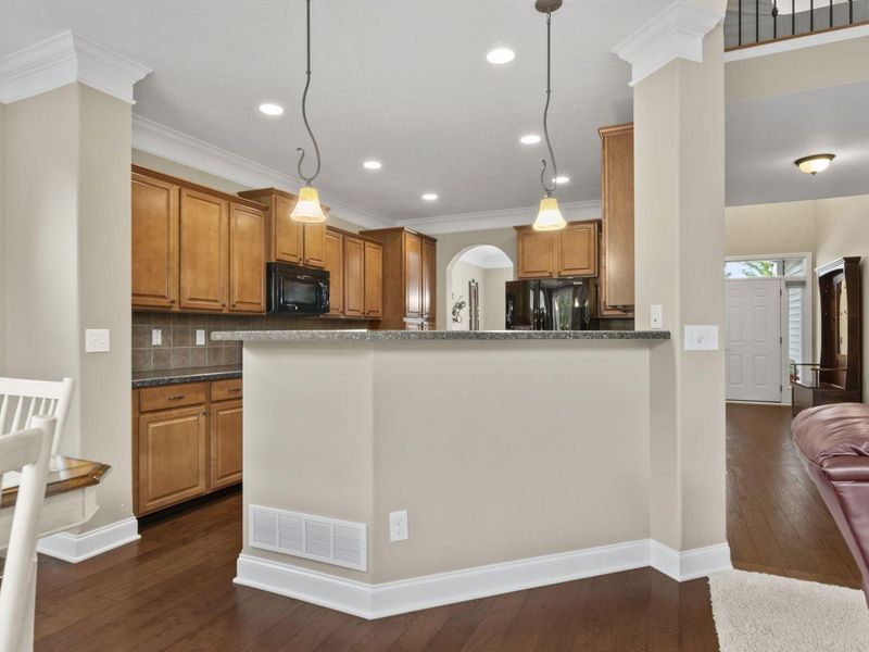 221 Fox Glen Drive E, Pickerington, OH 43147 Photo 9