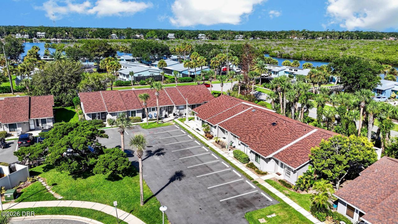 163 Breezeway Court, New Smyrna Beach, FL 32169 Photo