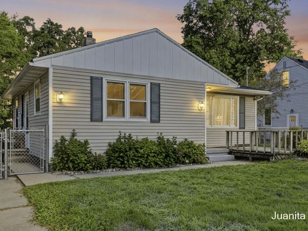 3449 Taft Avenue SW, Wyoming, MI 49519