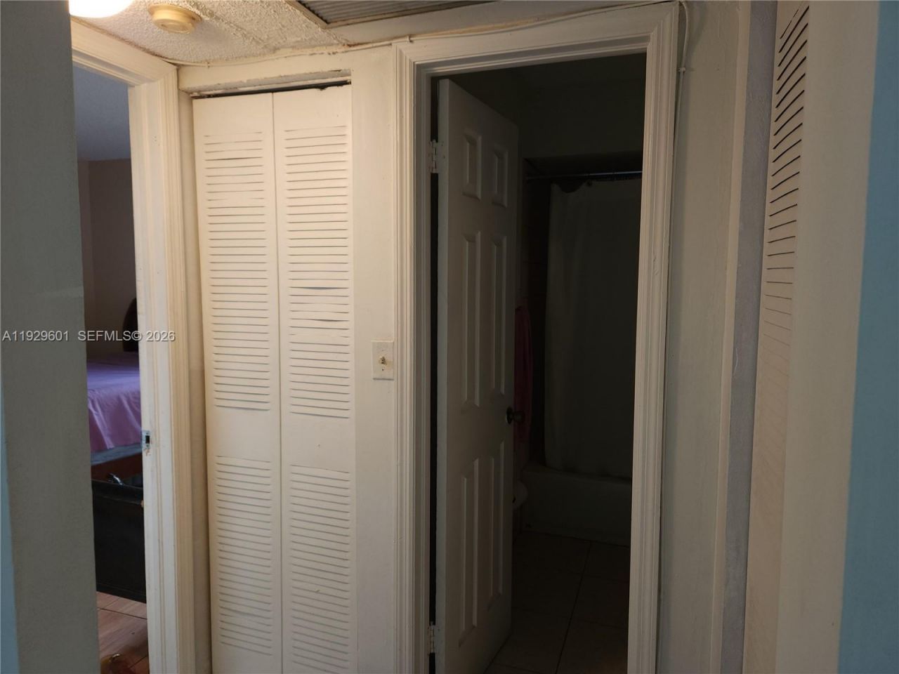 466 NE 210th Cir Ter , Unit 201-10, Miami, FL 33179 Photo