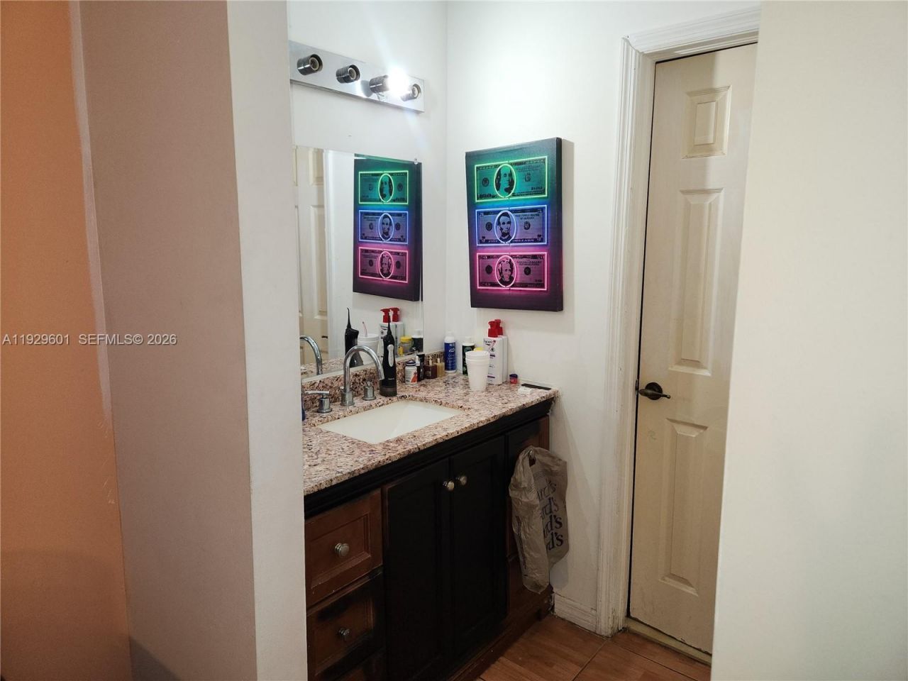 466 NE 210th Cir Ter , Unit 201-10, Miami, FL 33179 Photo