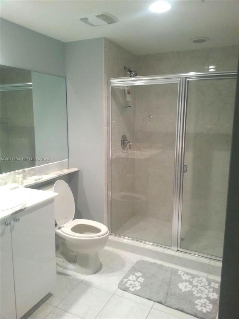 18800 NE 29th Ave , Unit 827, Aventura, FL 33180 Photo
