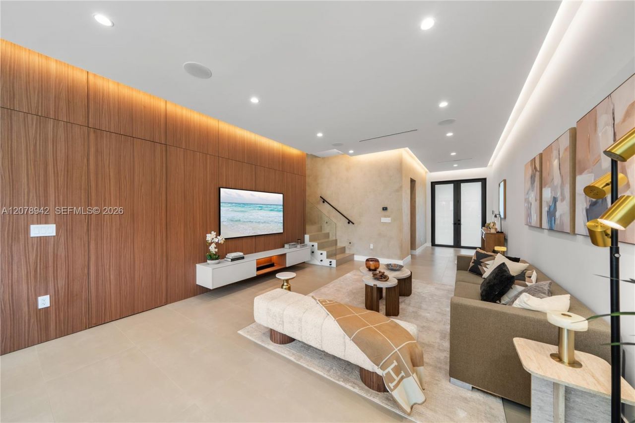 3910 NW 3rd Ave, Miami, FL 33127 Photo