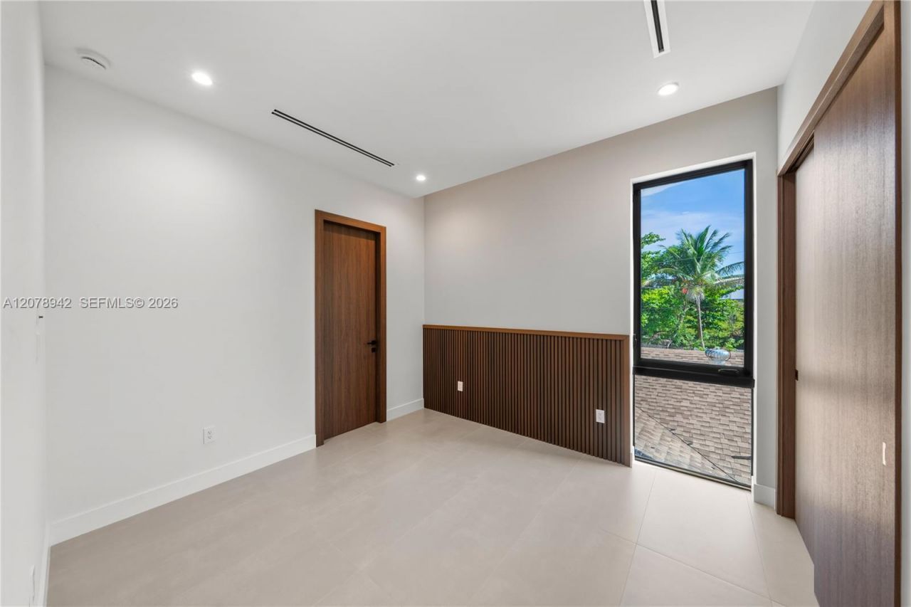 3910 NW 3rd Ave, Miami, FL 33127 Photo