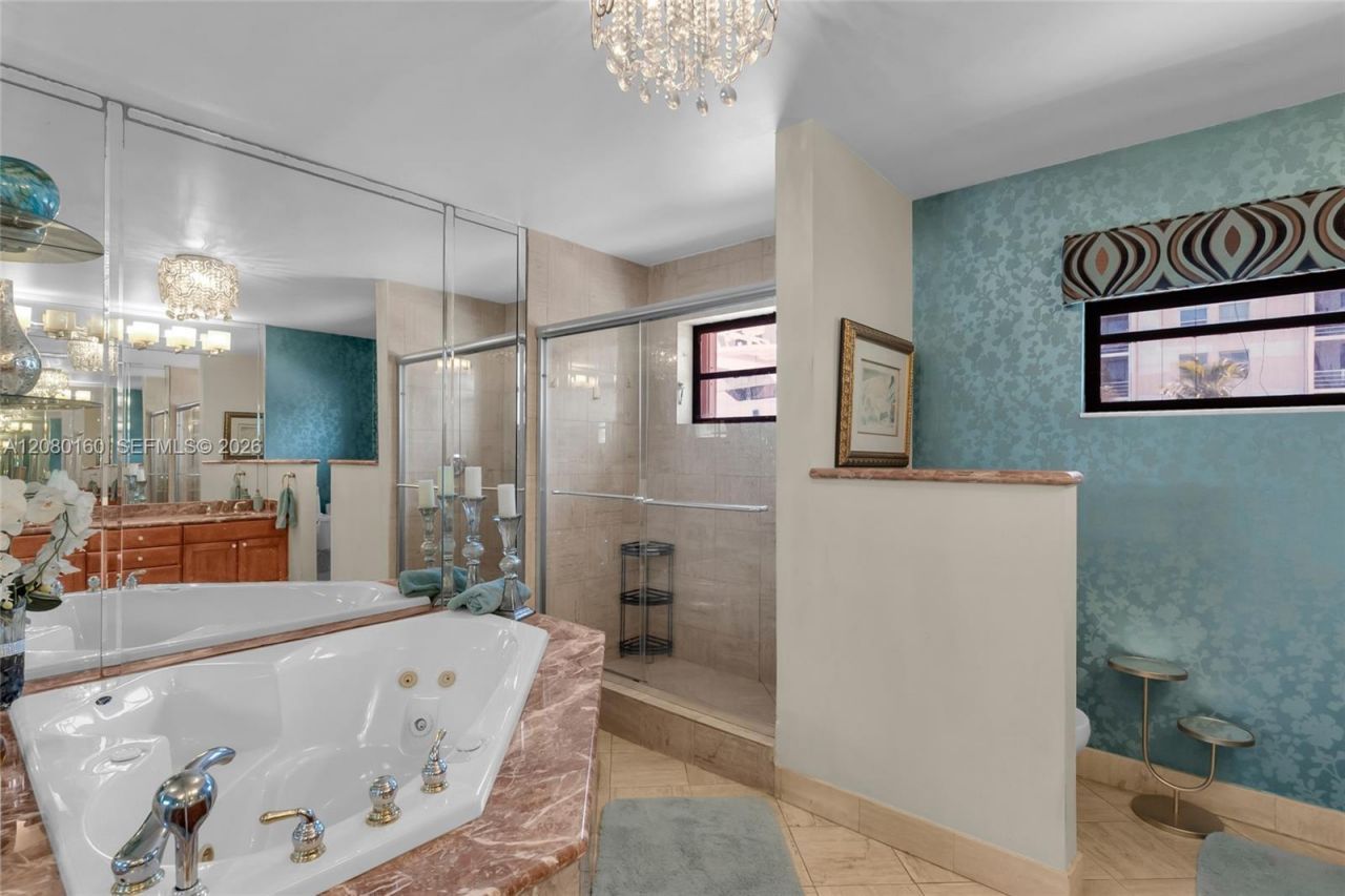 2930 NE 164th St, North Miami Beach, FL 33160 Photo