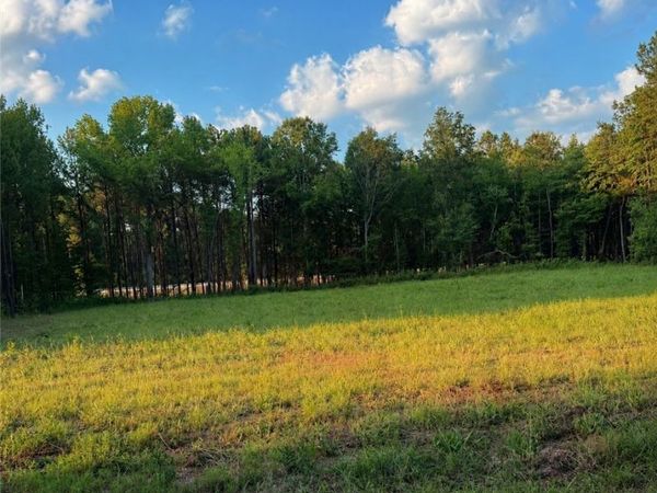 Myrtle Road, Roseboro, NC 28382
