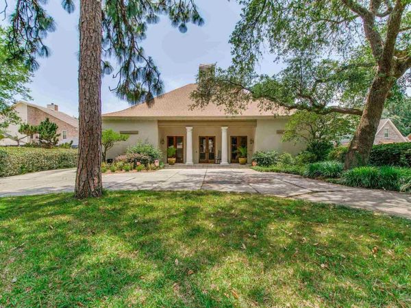 4506 Lavallet Ln, Pensacola, FL 32504