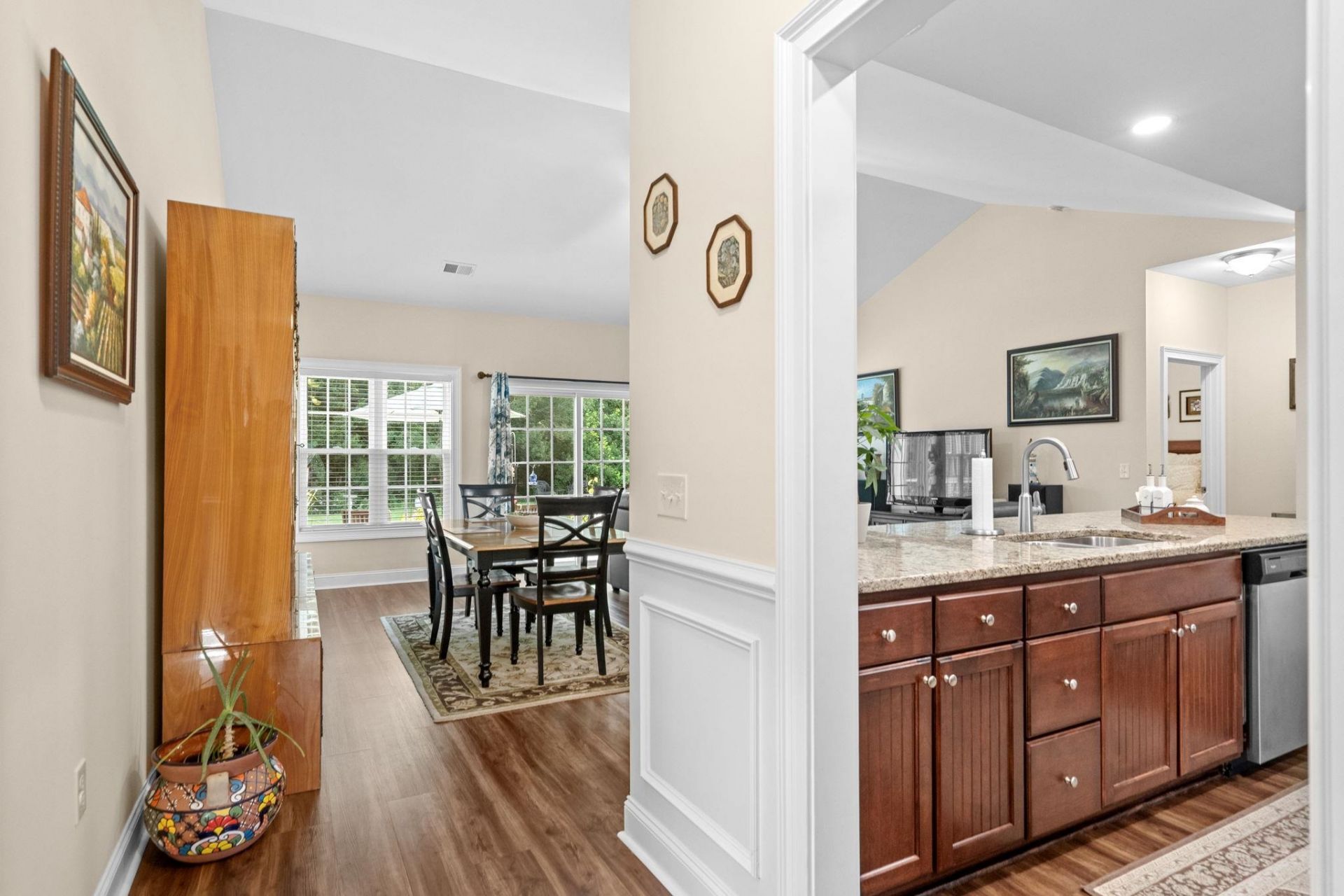 105 Barons Bluff Dr.  Photo 11