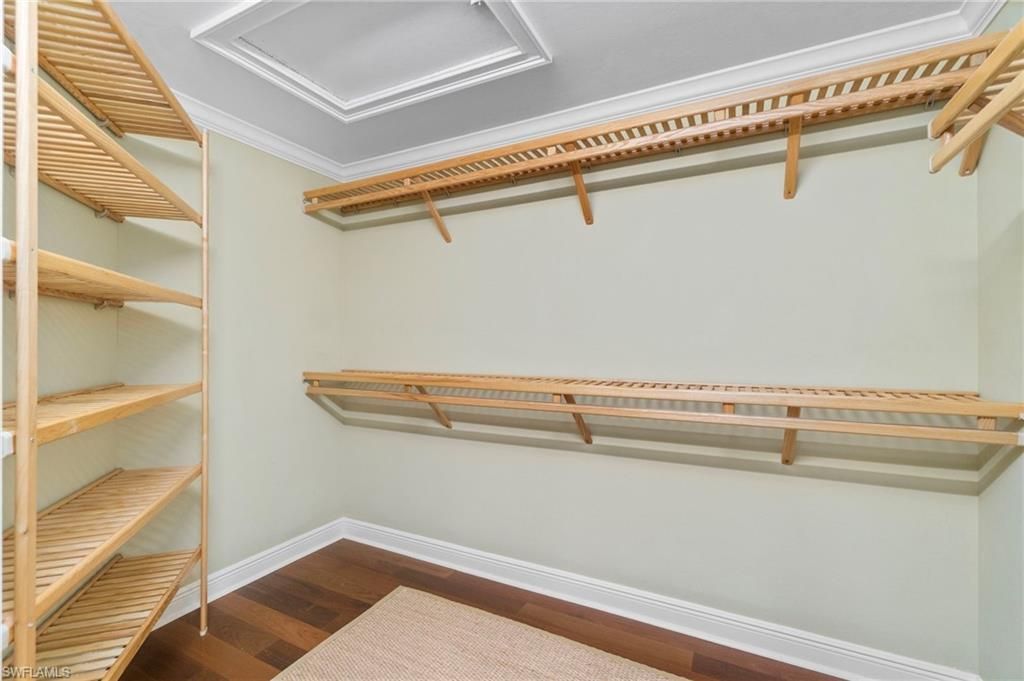 645 Broad Ave S, Naples, FL 34102 Photo