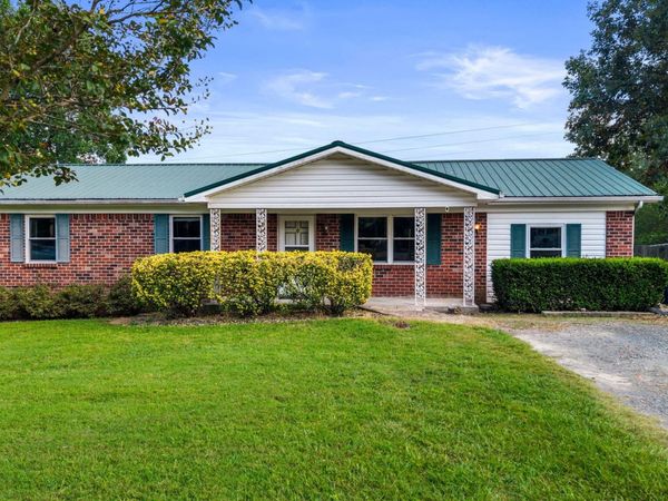 2044 Rolling Brook Drive NE, Cleveland, TN 37323