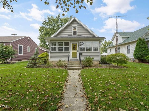 441 W 6th Street, Perrysburg, OH 43551