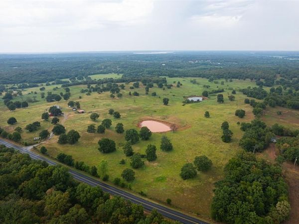 E Cedar Lane Road, Norman, OK 73026