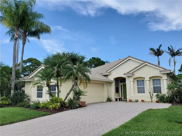 4505 NW Wandering Oak Court , Jensen Beach, FL 34957