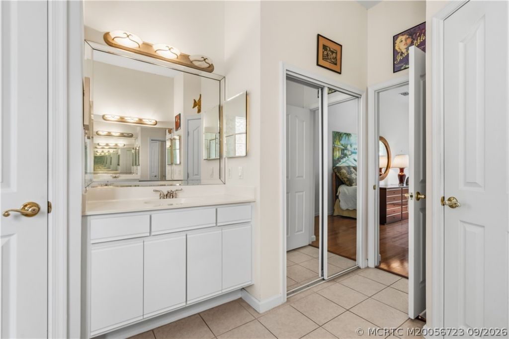 4505 NW Wandering Oak Court, Jensen Beach, FL 34957 Photo