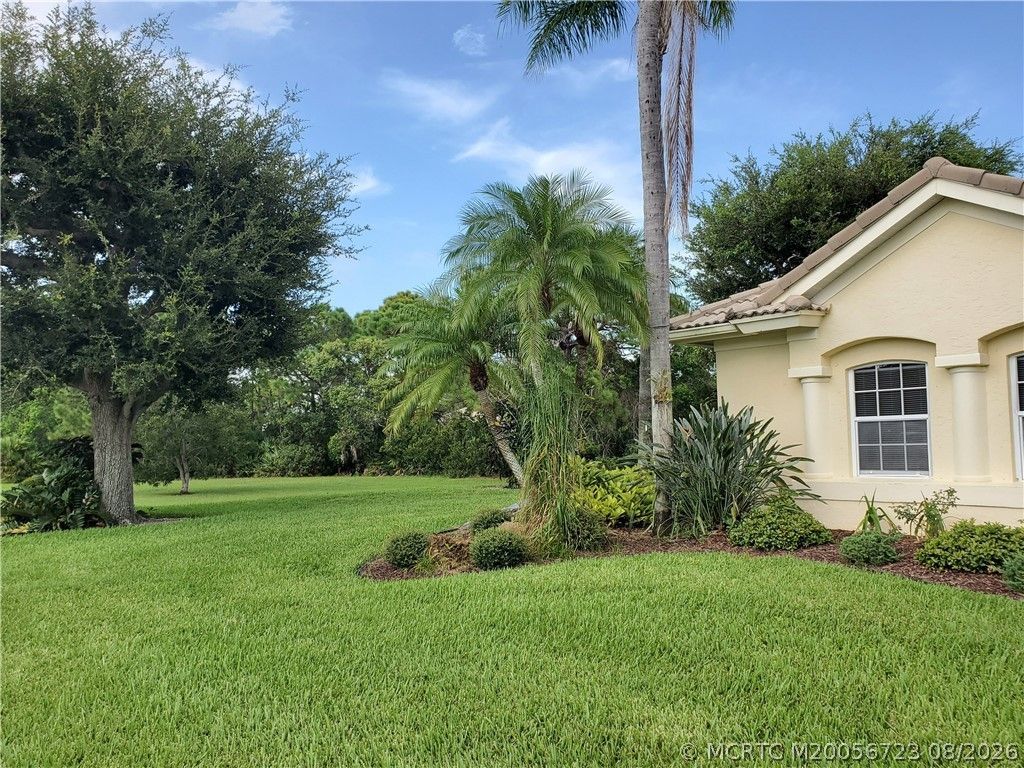 4505 NW Wandering Oak Court, Jensen Beach, FL 34957 Photo