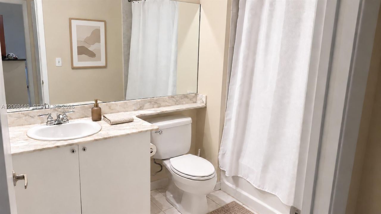 18800 NE 29th Ave, Unit 221, Aventura, FL 33180 Photo