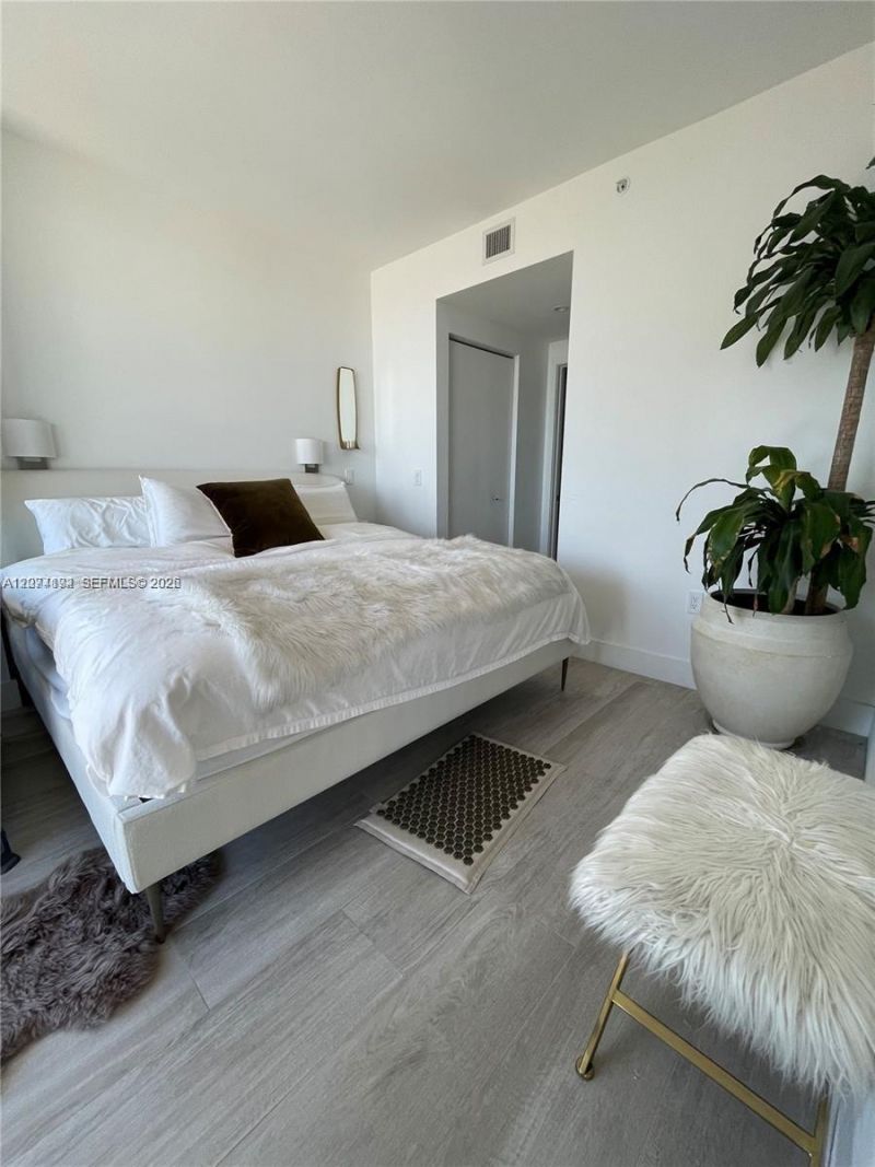 121 NE 34th St , Unit 2005, Miami, FL 33137 Photo