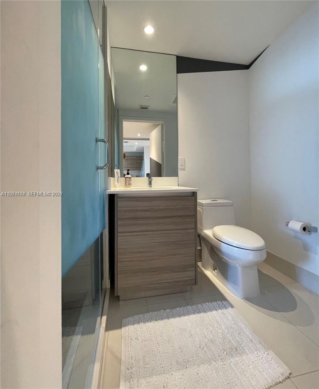 121 NE 34th St , Unit 2005, Miami, FL 33137 Photo