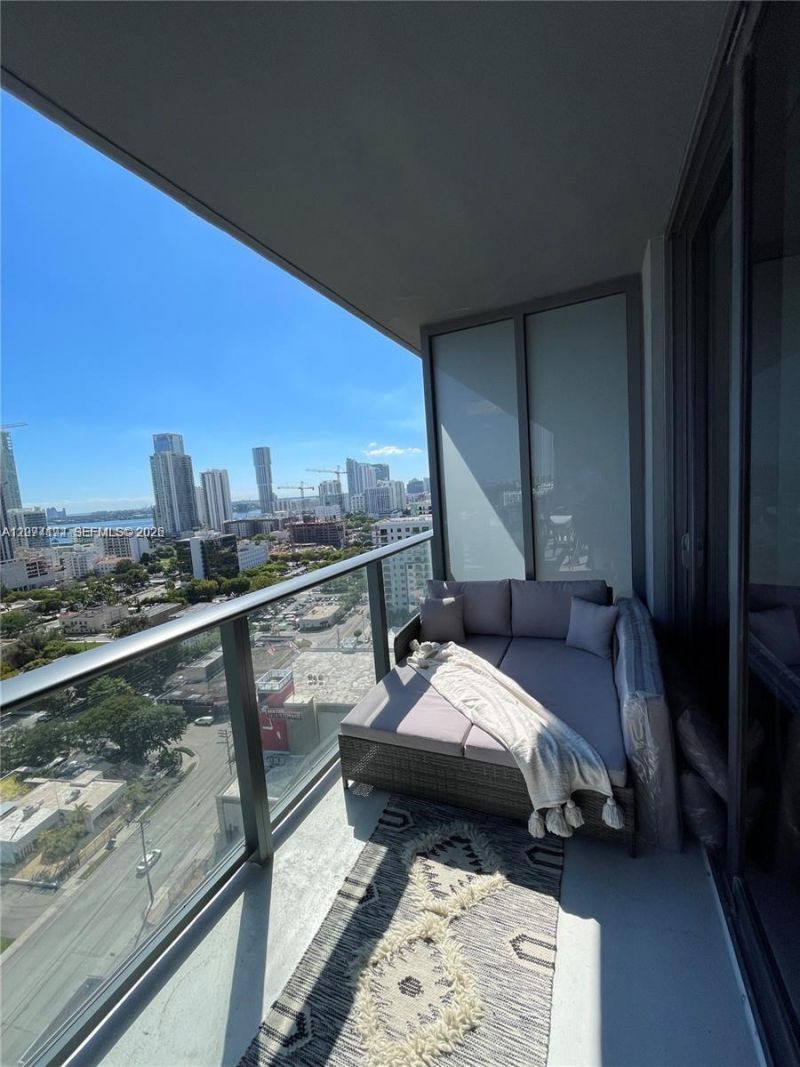 121 NE 34th St , Unit 2005, Miami, FL 33137 Photo