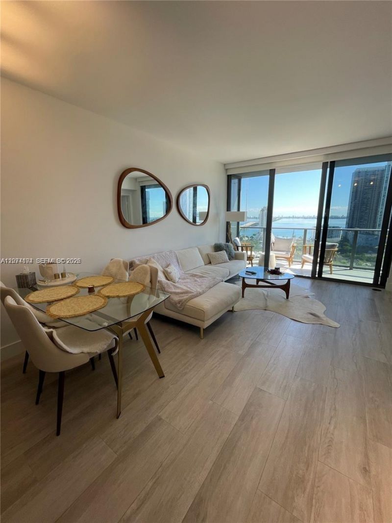 121 NE 34th St , Unit 2005, Miami, FL 33137 Photo