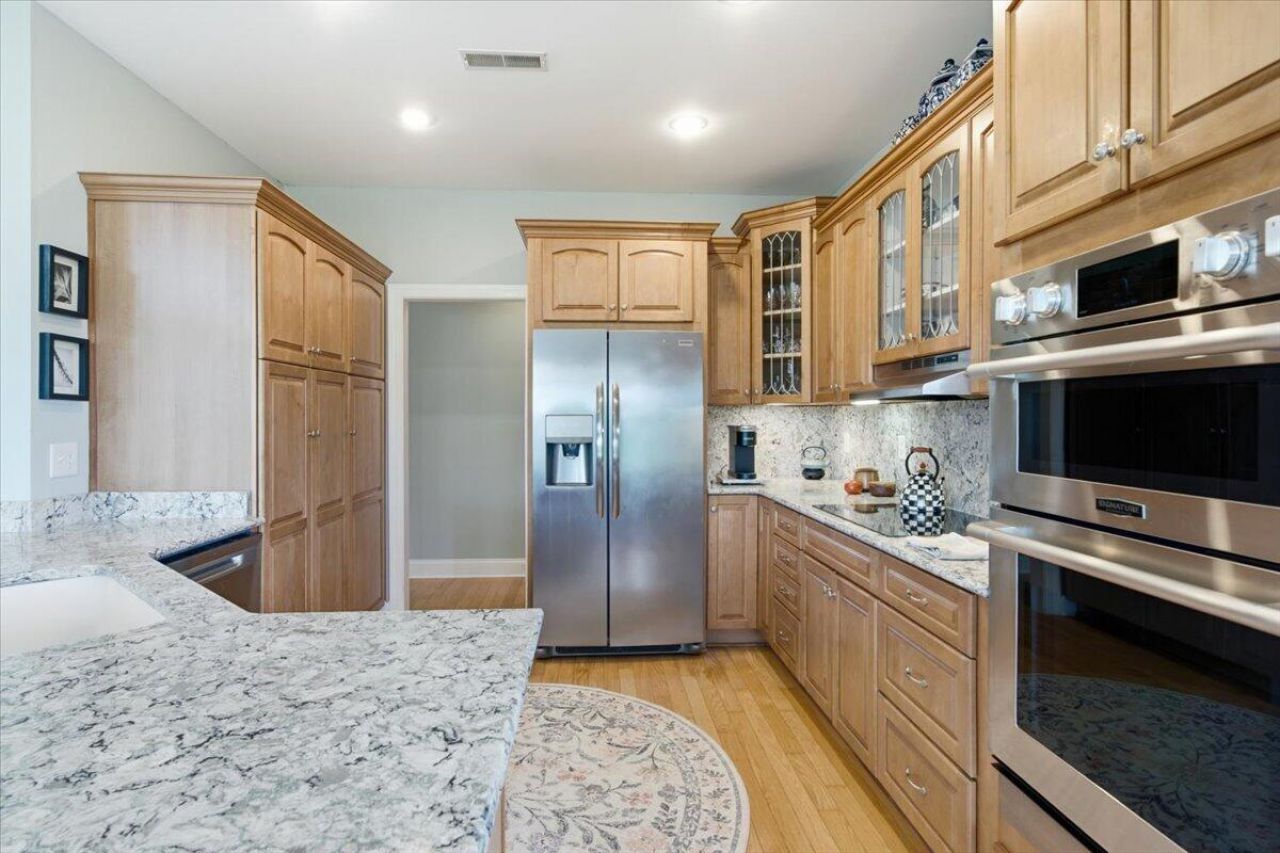 8539 Pope Landing Road Photo 12