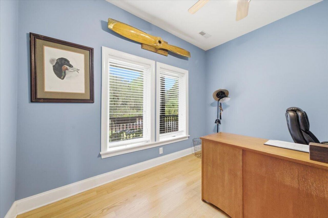8539 Pope Landing Road Photo 15