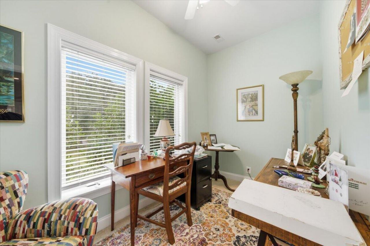 8539 Pope Landing Road Photo 22