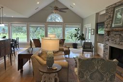 8539 Pope Landing Road photo 4