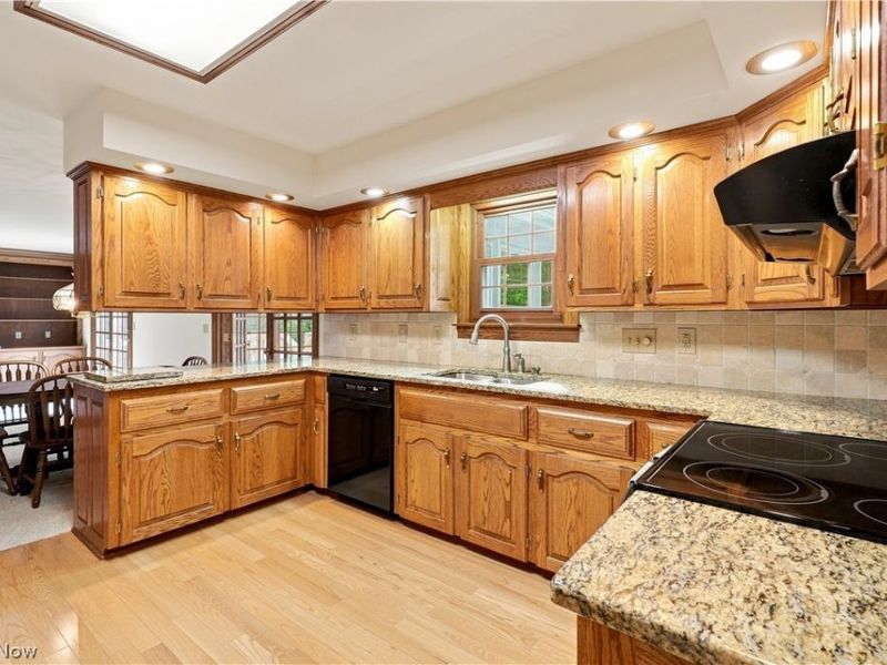3715 Greenbriar Drive, Zanesville, OH 43701 Photo 15