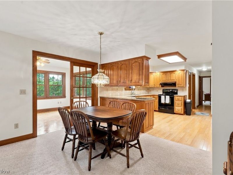 3715 Greenbriar Drive, Zanesville, OH 43701 Photo 17