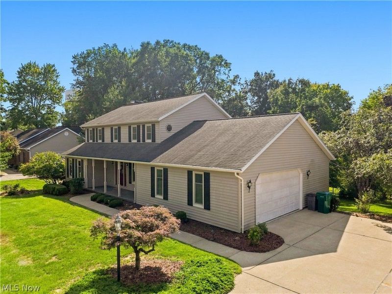 3715 Greenbriar Drive, Zanesville, OH 43701 Photo 2