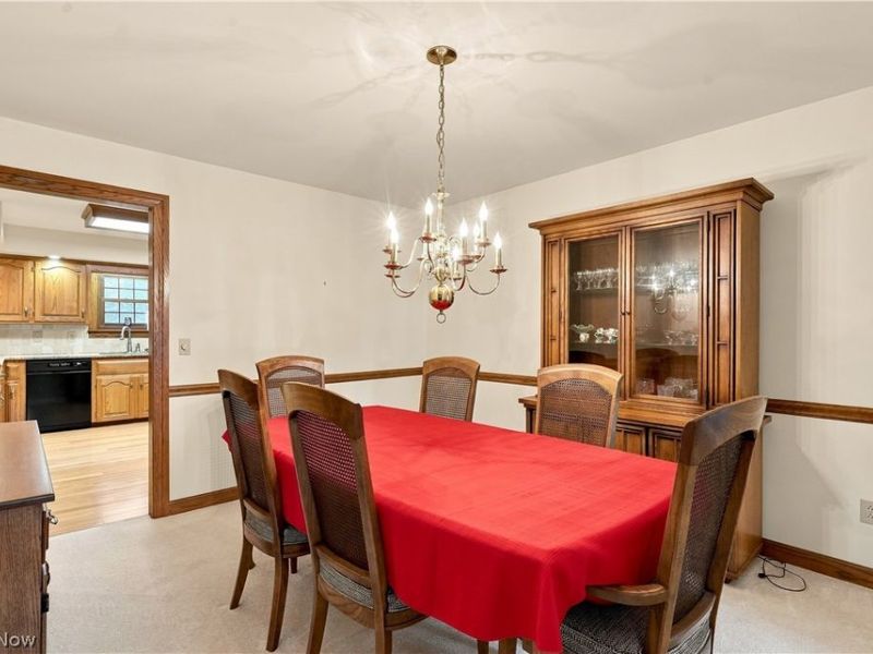 3715 Greenbriar Drive, Zanesville, OH 43701 Photo 21